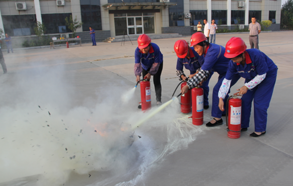 山東潔保生物科技公司2016年安全消防事故應急預案演練活動